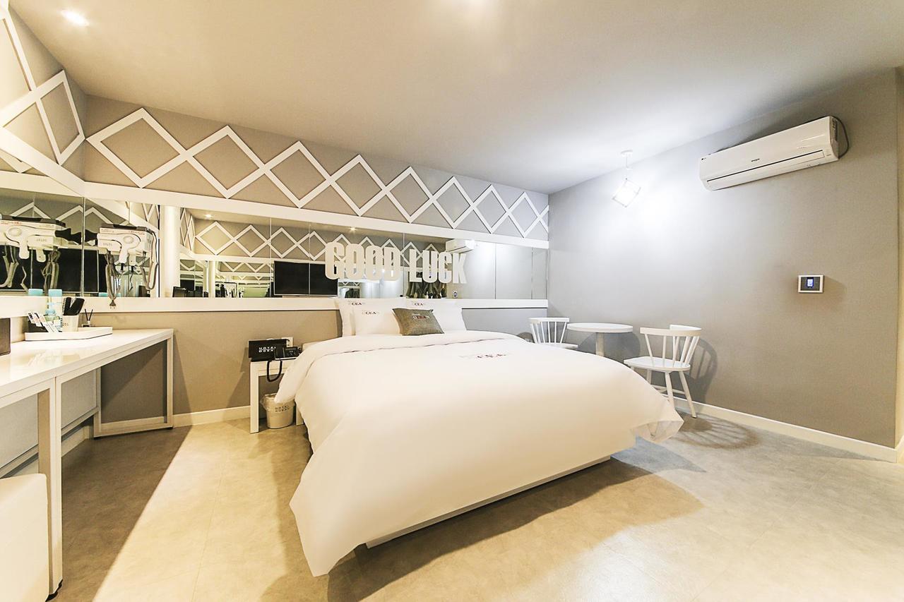 Cheongju Ocean Hotel מראה חיצוני תמונה